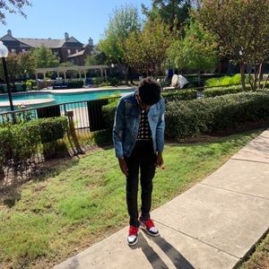 Meet your Posher, Ramon